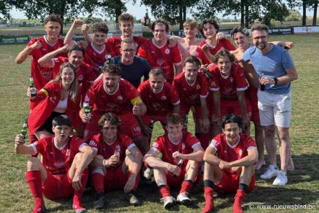 Daring Ruddervoorde B promoveert na bloedstollende clash tegen Sparta Heestert B: “Wie dit in september had voorspeld, werd vast en zeker uitgelachen”