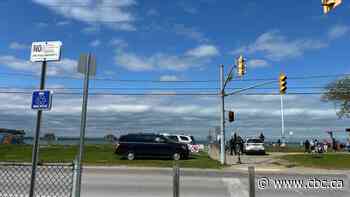 Police recover body of swimmer who had disappeared at Sandpoint Beach