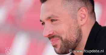 Emotionele Farioli doet Ajax-supporters één belofte in afscheidsvideo