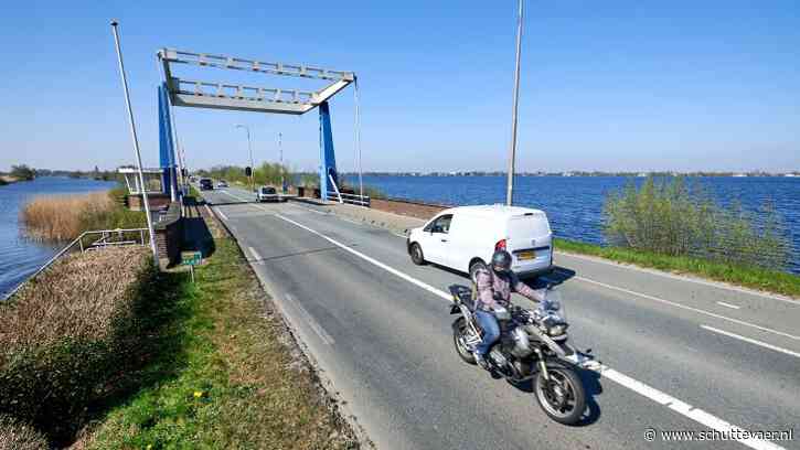 KBN: ‘Denk aan de scheepvaart, geen vaste brug in Vinkeveen’
