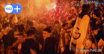 Pyro-Party in Hannover: Galatasaray-Fans feiern Meistertitel am Steintor