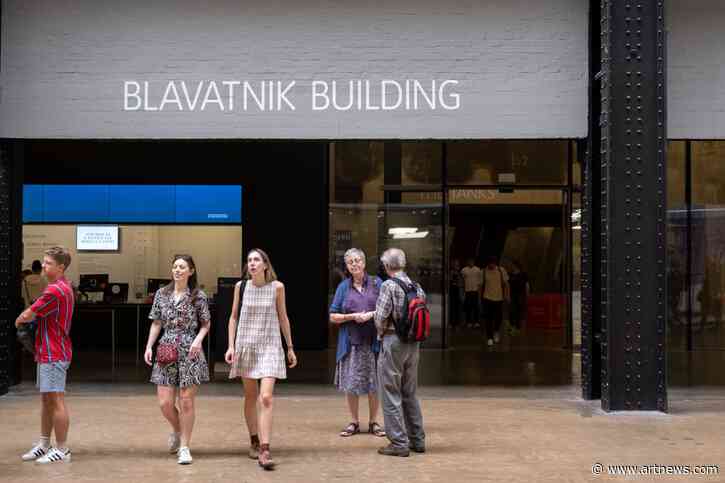 Collectors Leonard Blavatnik, James Dyson, and Idan Ofer Among the Richest People in the UK: Report