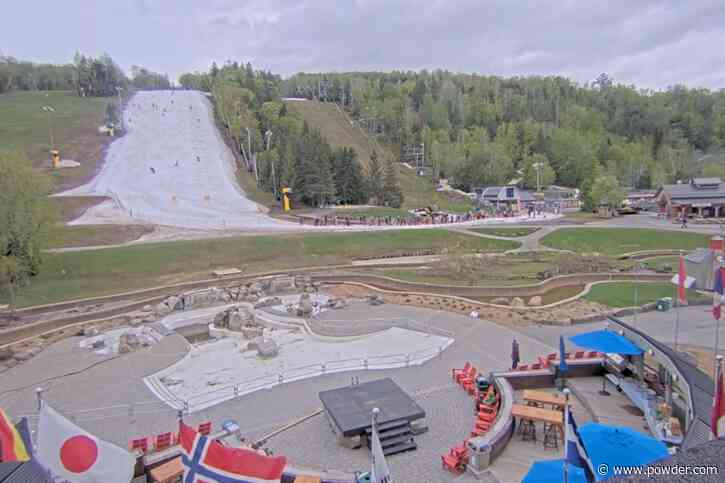 Only Three Major Canadian Ski Resorts Are Still Open. They Close Today.