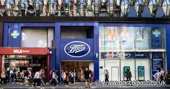 Boots reduces £84 'divine' perfume set to £21 in deal shoppers call 'bargain'
