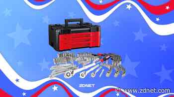 Grab this 230-piece Craftsman toolset for just $99 at Lowe's