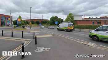 Arrest after man stabbed in city street