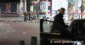 Verdachte die vijf mannen in bar in Duitsland zou hebben neergestoken, na urenlange klopjacht opgepakt