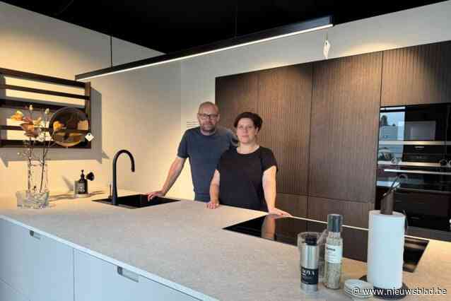 Marjan (49) en Dieter (47) heropenen Deense keukenwinkel: “Toonzaal gesloopt en volledig terug opgebouwd”