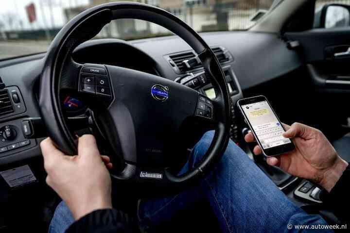 Vanaf nu is focusflitser die je op telefoongebruik achter het stuur betrapt meer dan een test