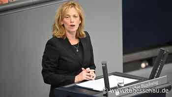 Familienministerin Prien will Pflegegeld als Lohnersatz einführen