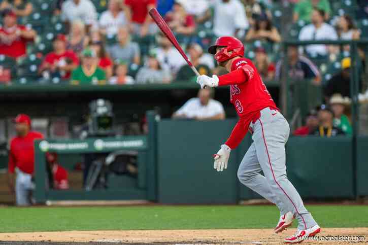 Angels hang on against A’s for 4th straight win
