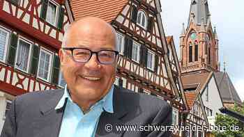 Am 24. Mai in Stammheim: Warum „Rentnercop“ Hartmut Volle beim Hesse-„Bahntheater“ mitmacht