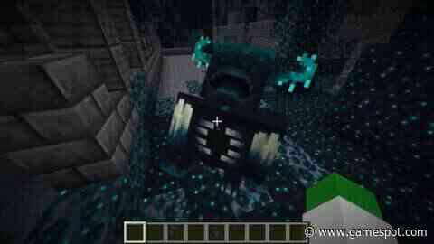 Minecraft Warden Spawns, Drops, And How To Beat