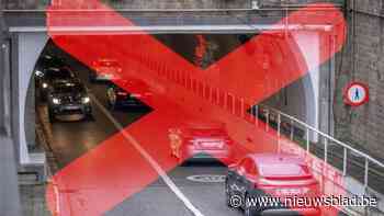 Extra veerboten en pendelbussen vanaf mei 2026 om werken aan premetro op te vangen, maar daarvoor moet Waaslandtunnel eerst… drie maanden dicht