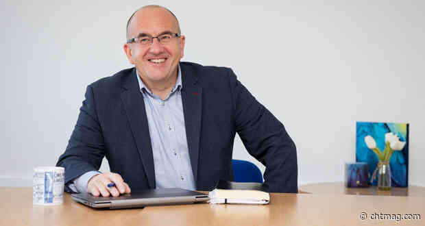 Carl Smith joins forces with Loo of the Year Awards to champion washroom excellence