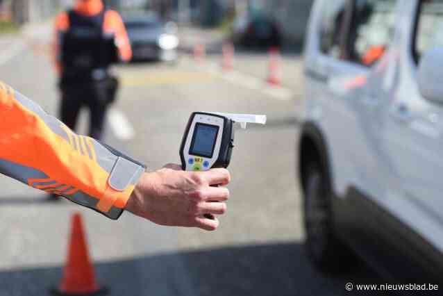 Politie Spoorkin trekt twee rijbewijzen in tijdens alcoholcontroles