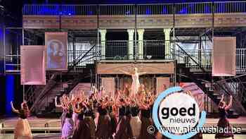 Breese musicalschool viert 10-jarig bestaan met eigen versie van iconische musical ‘Evita’