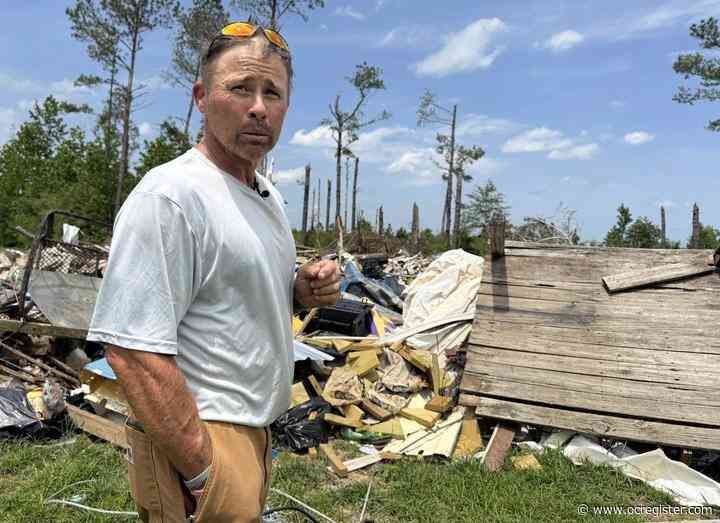 While Trump overhauls FEMA, Mississippi tornado survivors await assistance