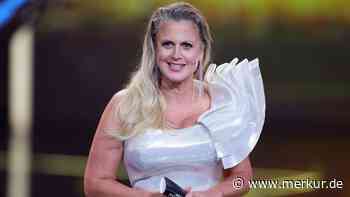 Barbara Schöneberger teilt 25 Jahre altes Foto – Fans begeistert: „Wie Heidi Klum“