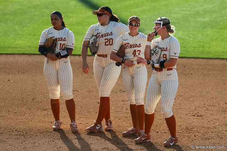 Texas, Clemson to clash in Austin super regional, fight for berth in WCWS
