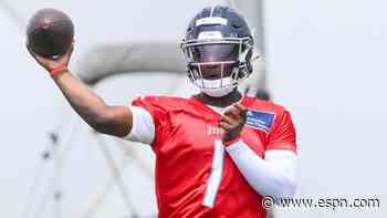 Titans sign No. 1 pick Ward to 4-year rookie deal