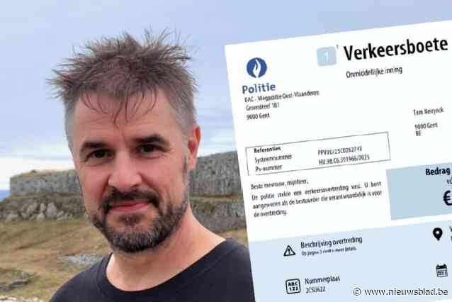 Tom parkeerde zijn wagen aan de luchthaven, en toch werd ermee gereden terwijl hij op vakantie was: “Ik kreeg een boete terwijl ik op het strand zat”