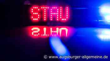 Stau am Morgen auf der B17 zwischen Gersthofen und Augsburg