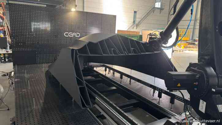 Damen en CEAD pionieren met 3D-geprinte HDPro werkboot