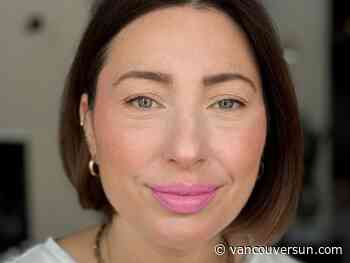 Try this 5-minute spring makeup look