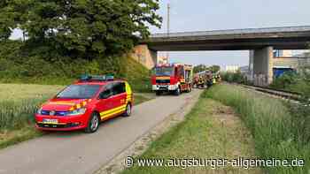 Hubschrauber nach Bahn-Unfall im Einsatz: Mann quert Gleise und wird von Zug erfasst