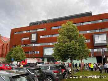 Evacuatie van honderdtal cursisten CVO De Verdieping na verdachte geur