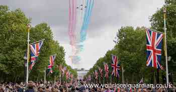 You can see the Red Arrows this weekend in London - Exact time of flypast
