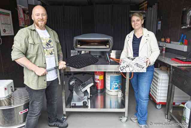 Dieter en Naomi sloten vijf jaar terug hun horecazaak, maar openen nu take-away in hun garage: “Superverse Napolitaanse pizza’s ”