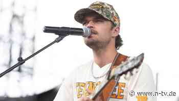 77-Jährige stirbt nach Unfall: Country-Star Conner Smith überfährt Frau