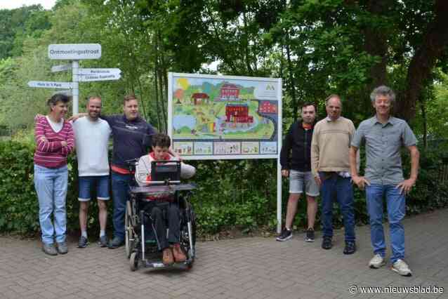 Twee belevingsborden wijzen bezoekers aan domein Mariënstede de weg