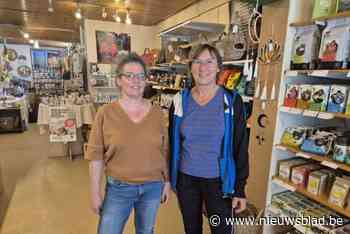 Oxfam Wereldwinkel moet noodgedwongen afscheid nemen van vaste kracht Karen: “Het nieuws kwam heel abrupt”