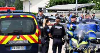 Paris: 14-Jähriger ersticht Frau bei Taschenkontrolle an Schule