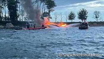 FDNY marine crews pull victims from water at Bronx boat fire