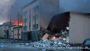 Drei Menschen sterben bei russischen Angriffen auf Kiew und Odessa