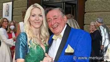 Im Streit um Lugner-Villa: Jetzt geht Witwe Simone rechtlich vor