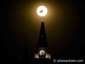 Rare Strawberry Moon to skim the Ottawa horizon