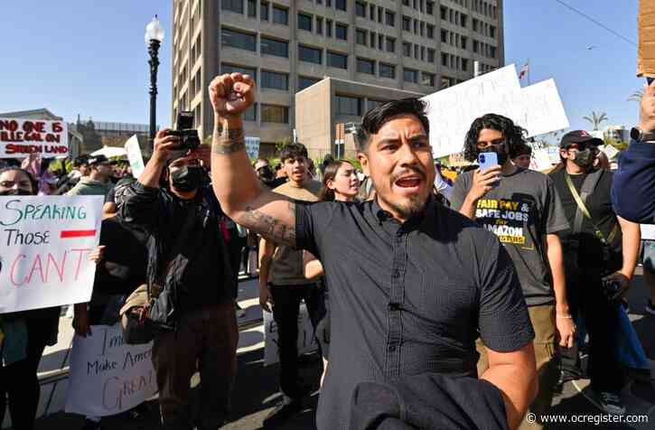 What to do if ICE agents show up at your home in Southern California