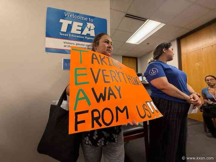 Austin ISD parents rally outside TEA amid concerns over school turnaround plans