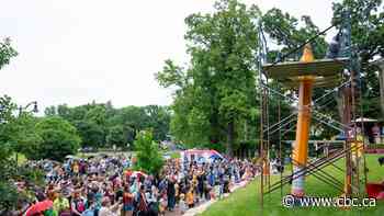 Every year, folks travel from far and wide watch this giant pencil get sharpened