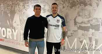 Hetton twins both diagnosed with testicular cancer within months aged in their 20s