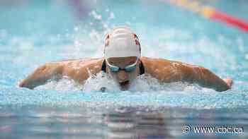 Summer McIntosh captures Canadian record at national swimming team trials in Victoria