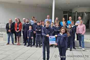 Kustscholen ontvangen Blue School-label na onderzoek over leven op het strand: “De zee heeft ons nodig, en omgekeerd”