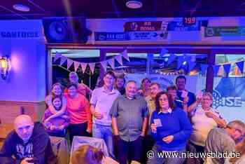Slecht voetbalseizoen of niet, Picasso Indians ronden het af met een blauw-wit feestje