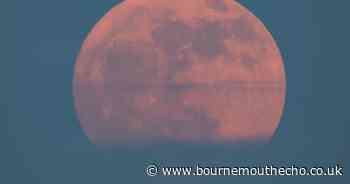 Rare full moon 'stuns' in UK skies - last chance to see Strawberry Moon today