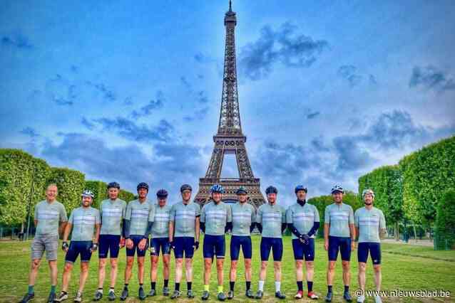 Wielertoeristen WTC Kevers fietsen ‘Parijs-Brussel’